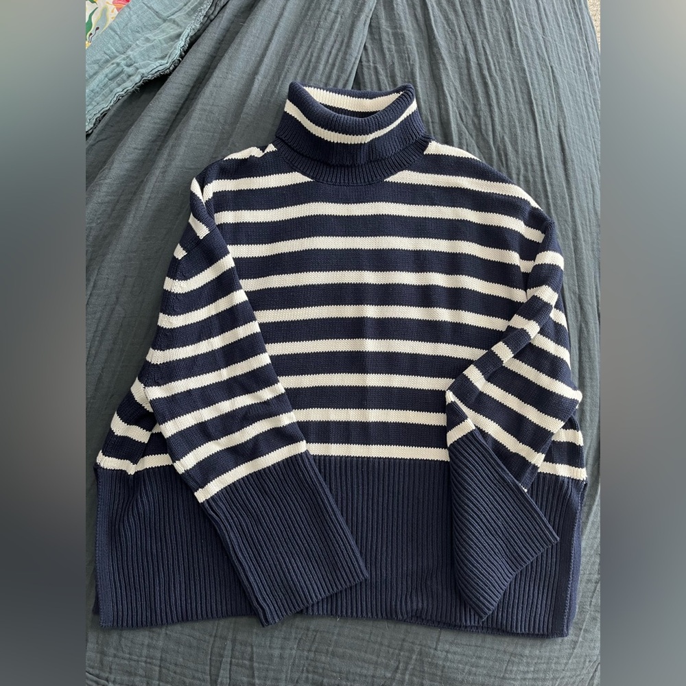Gap cotton sweater